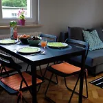 Victus Apartamenty, Kamienica Grottgera