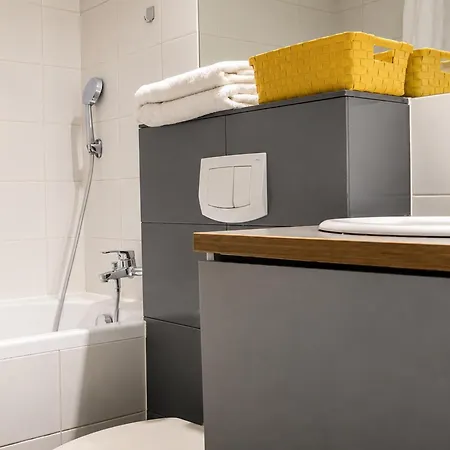 Victus Apartamenty, Kamienica Grottgera By Renters Apartment *